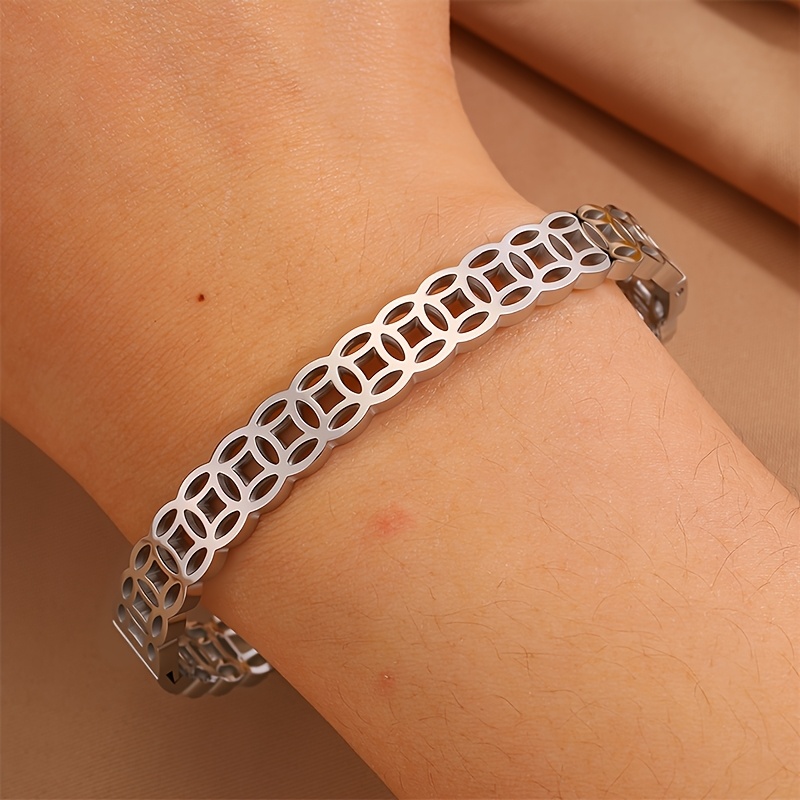 Open Circle Pattern & Heart Engravings Stainless Steel Bracelet Duo